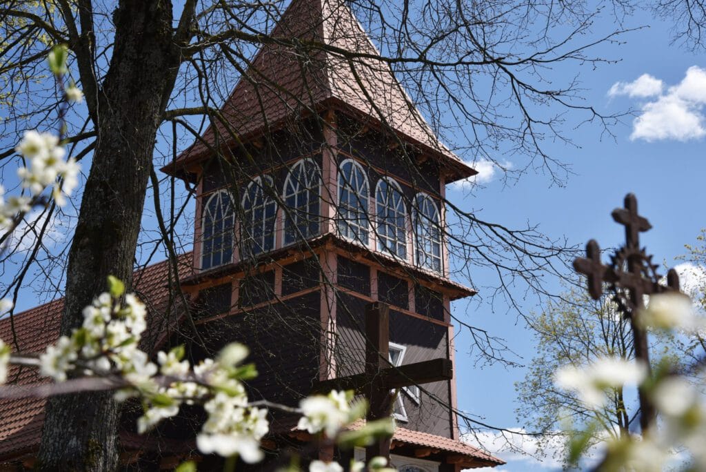 Akmenynės Šv. Kūdikėlio Jėzaus Teresės bažnyčia / Nuotraukos šaltinis salcininkai.lt